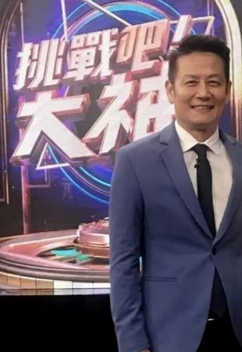 大三丫头新学期的第一堂课真实大学校园上课塞跳蛋自慰偷拍下课撒尿食堂打饭真实刺激 - Sex色鸭