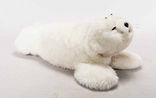paro seal pup