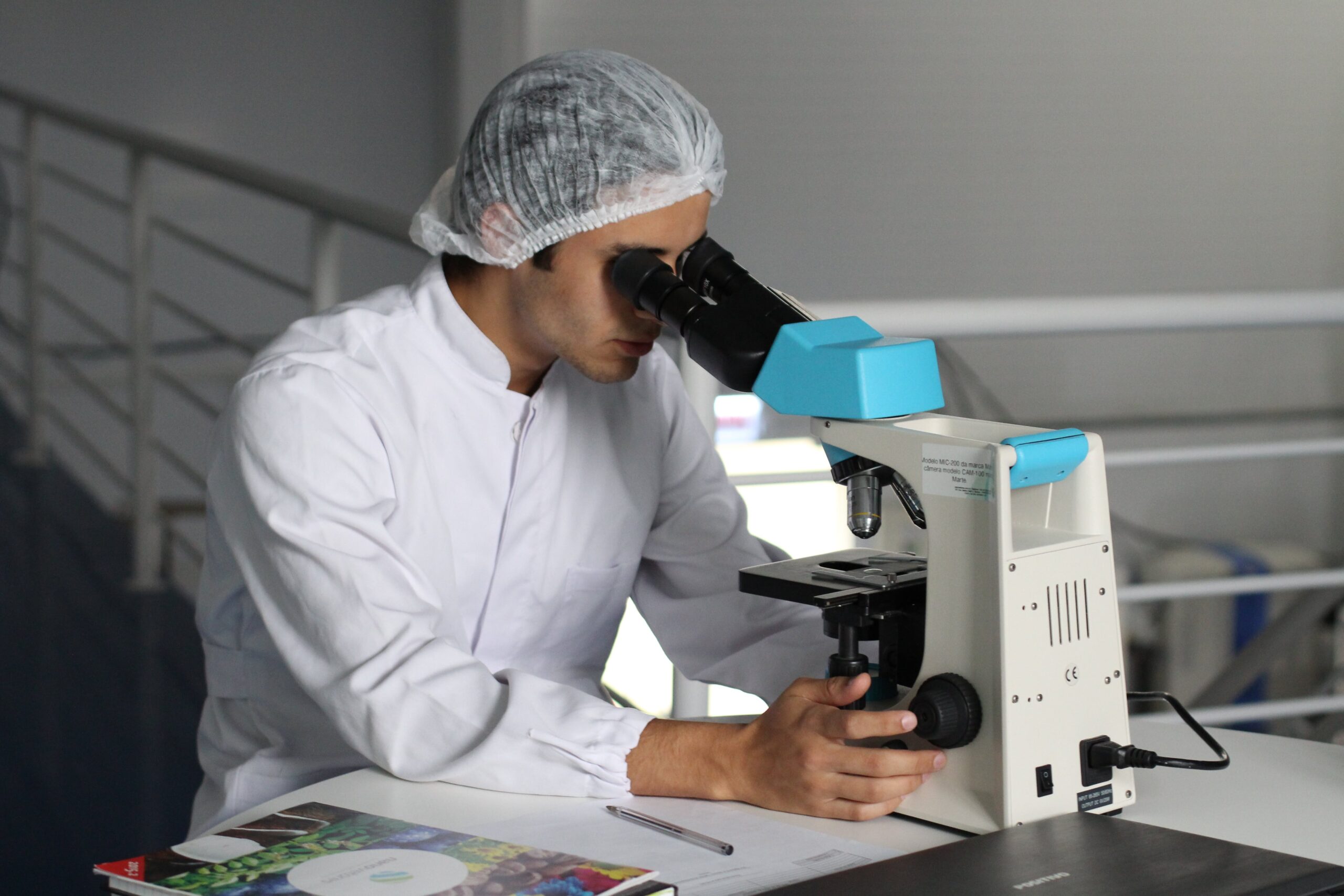  adult biology chemical chemist